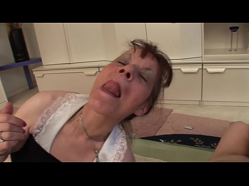 ❤️ Two grandmothers and one grandfather have a threesome ❌ Anal video at us ❌️❤